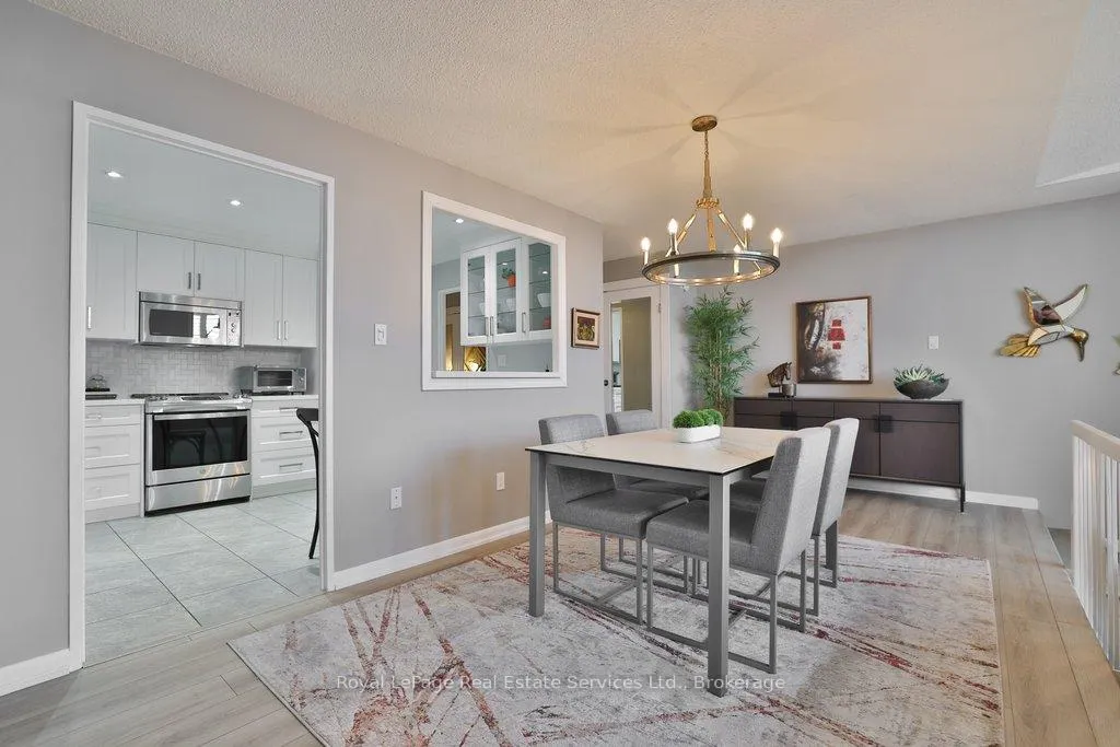 Photo 18 of Unit PH7, 2185 Marine Drive, Oakville, Bronte — HOMEH