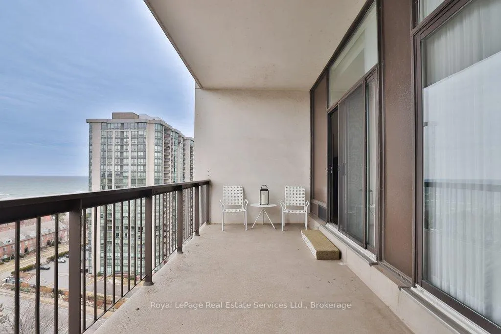 Photo 27 of Unit PH7, 2185 Marine Drive, Oakville, Bronte — HOMEH