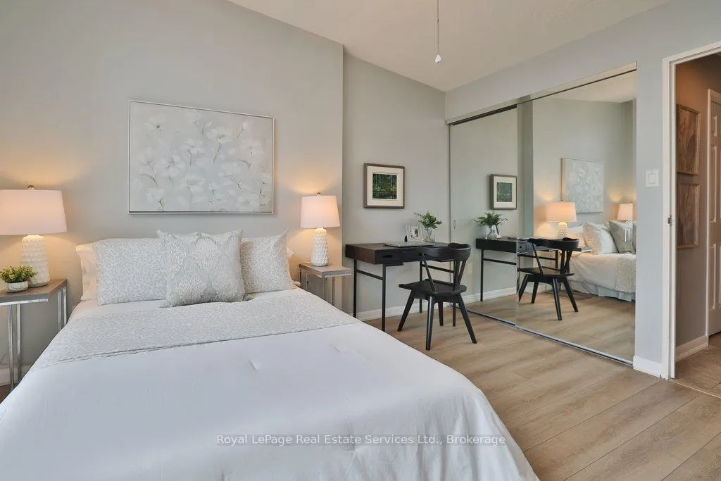 Photo 35 of Unit PH7, 2185 Marine Drive, Oakville, Bronte — HOMEH