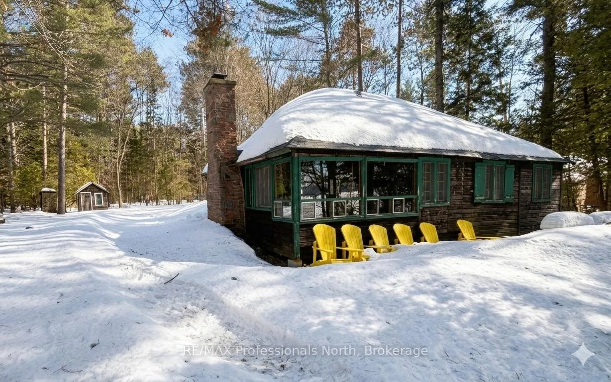 Photo 2 of 1005 Deacons Trail, Algonquin Highlands, Stanhope — HOMEH