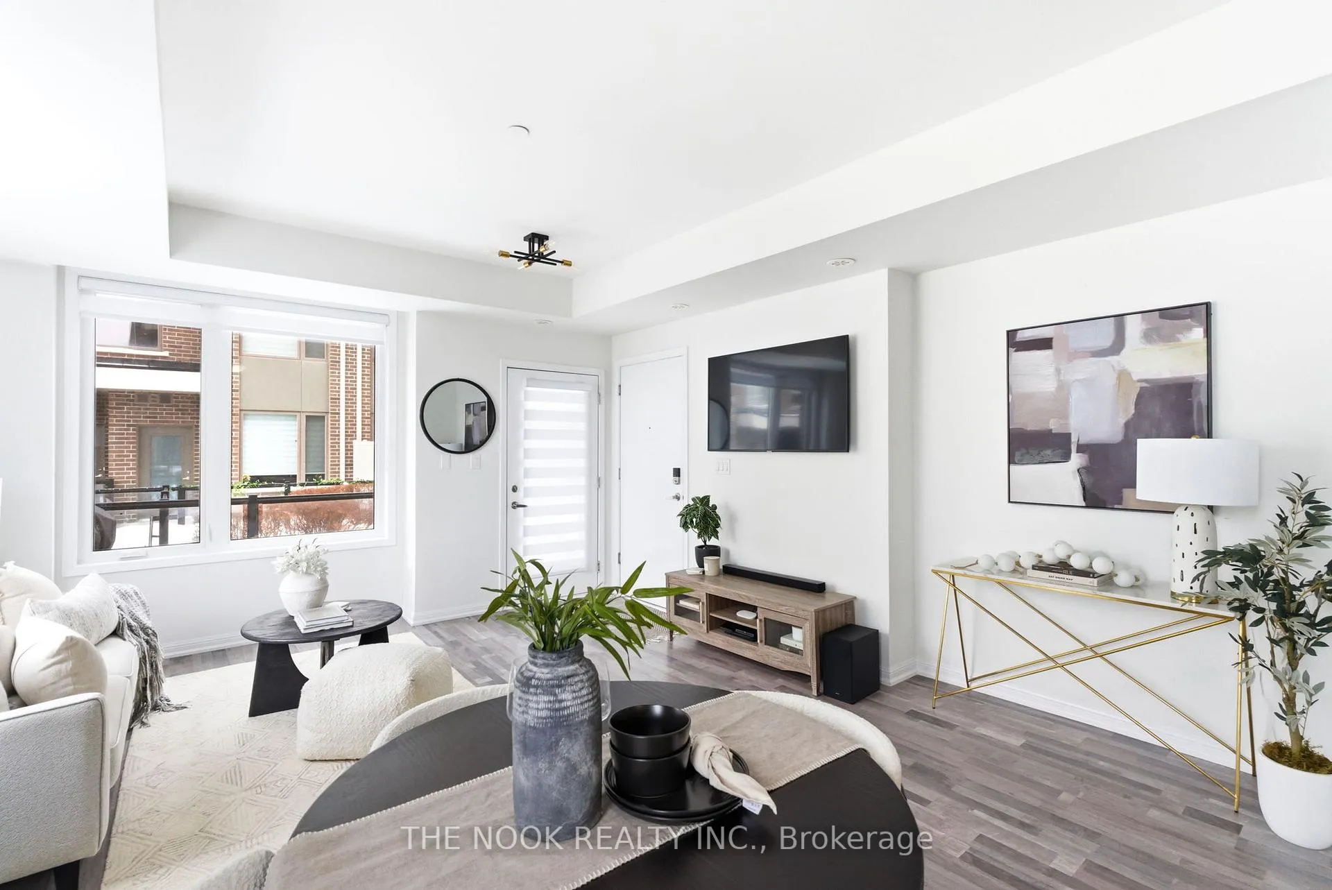 Photo 4 of Unit 401, 1460 Whites Road, Pickering, Woodlands — HOMEH