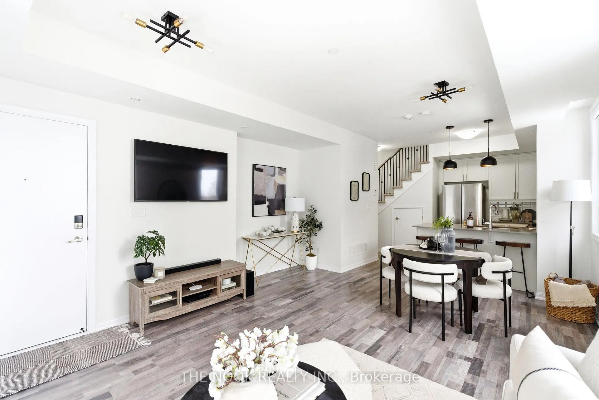 Photo 7 of Unit 401, 1460 Whites Road, Pickering, Woodlands — HOMEH