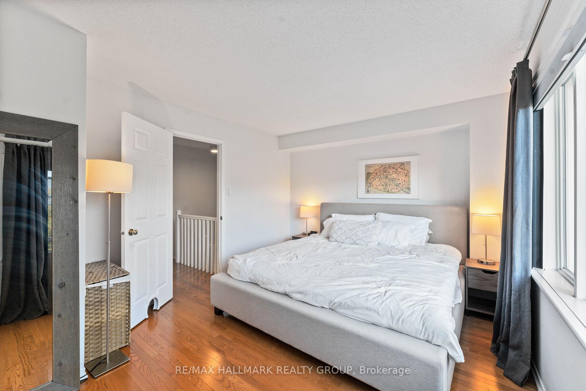 Photo 14 of 2 Prudhomme Private, Ottawa, Lower Town — HOMEH