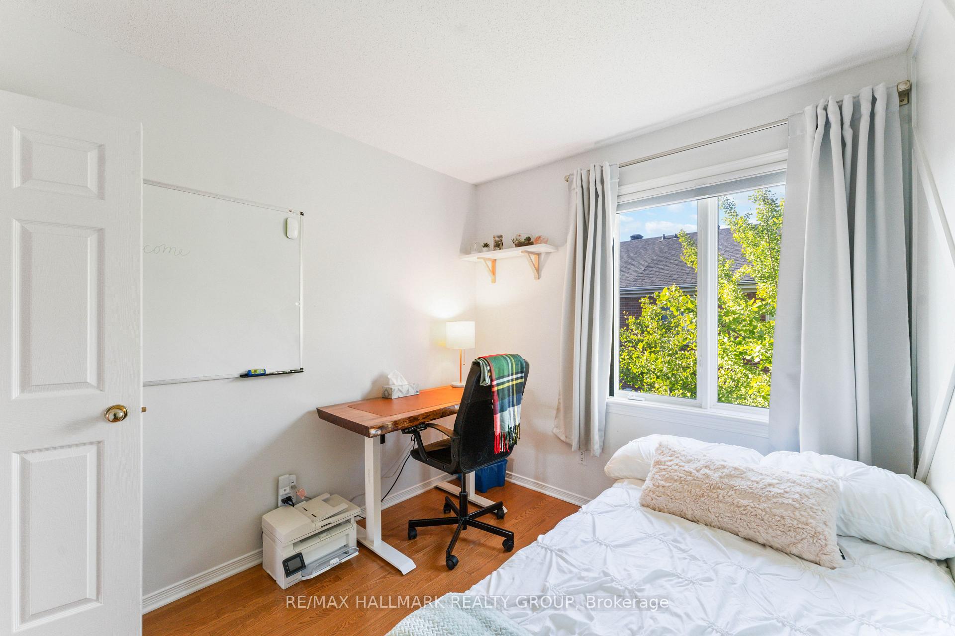Photo 21 of 2 Prudhomme Private, Ottawa, Lower Town — HOMEH