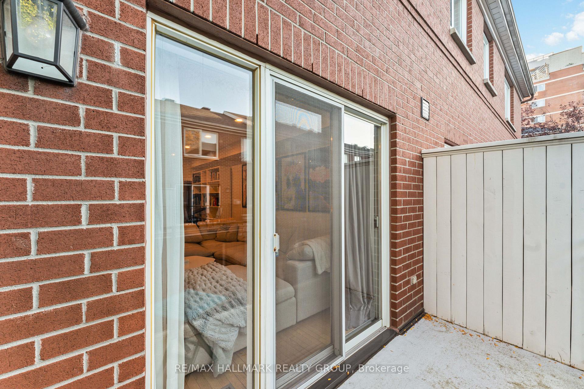 Photo 31 of 2 Prudhomme Private, Ottawa, Lower Town — HOMEH