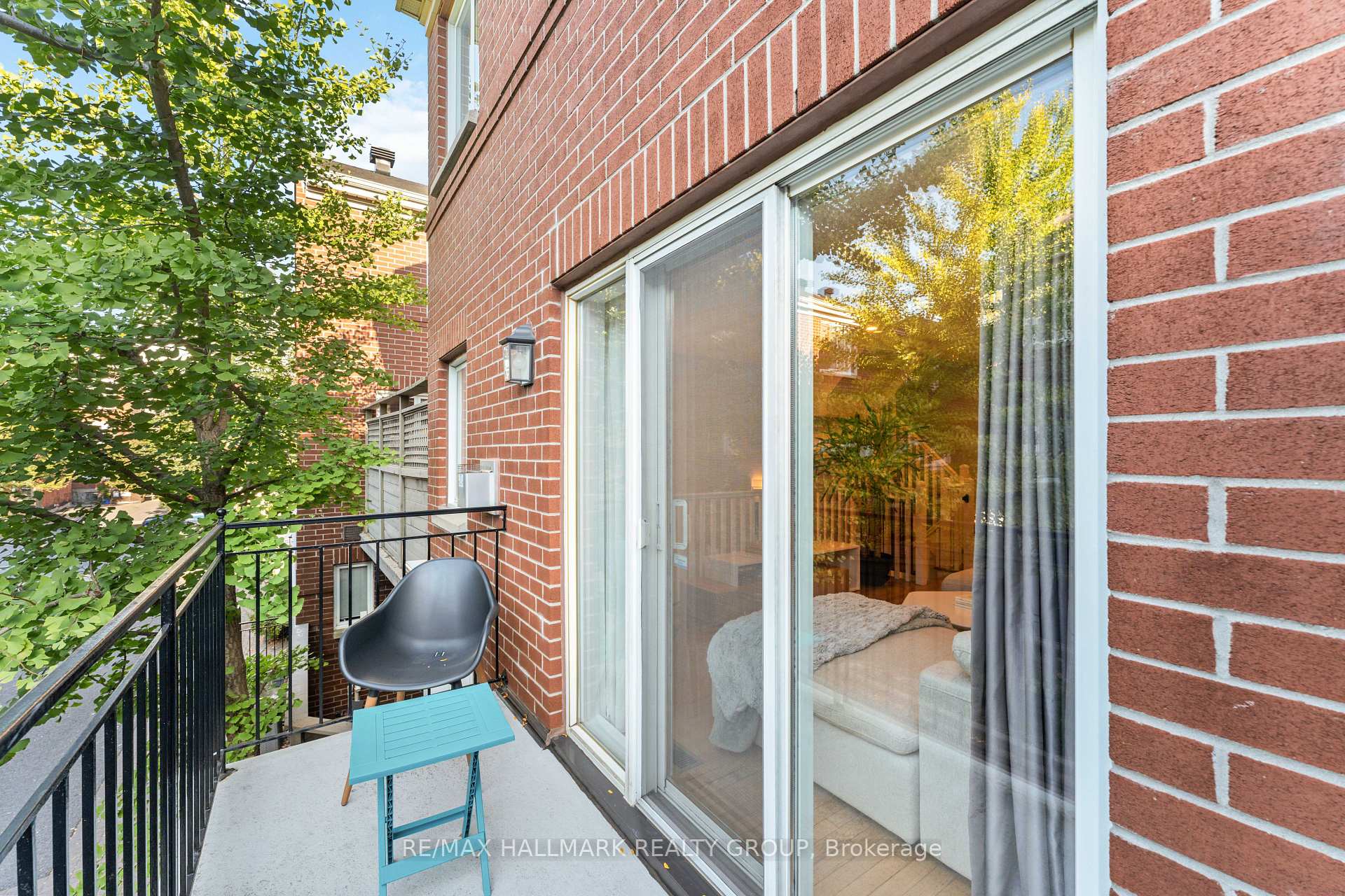 Photo 34 of 2 Prudhomme Private, Ottawa, Lower Town — HOMEH