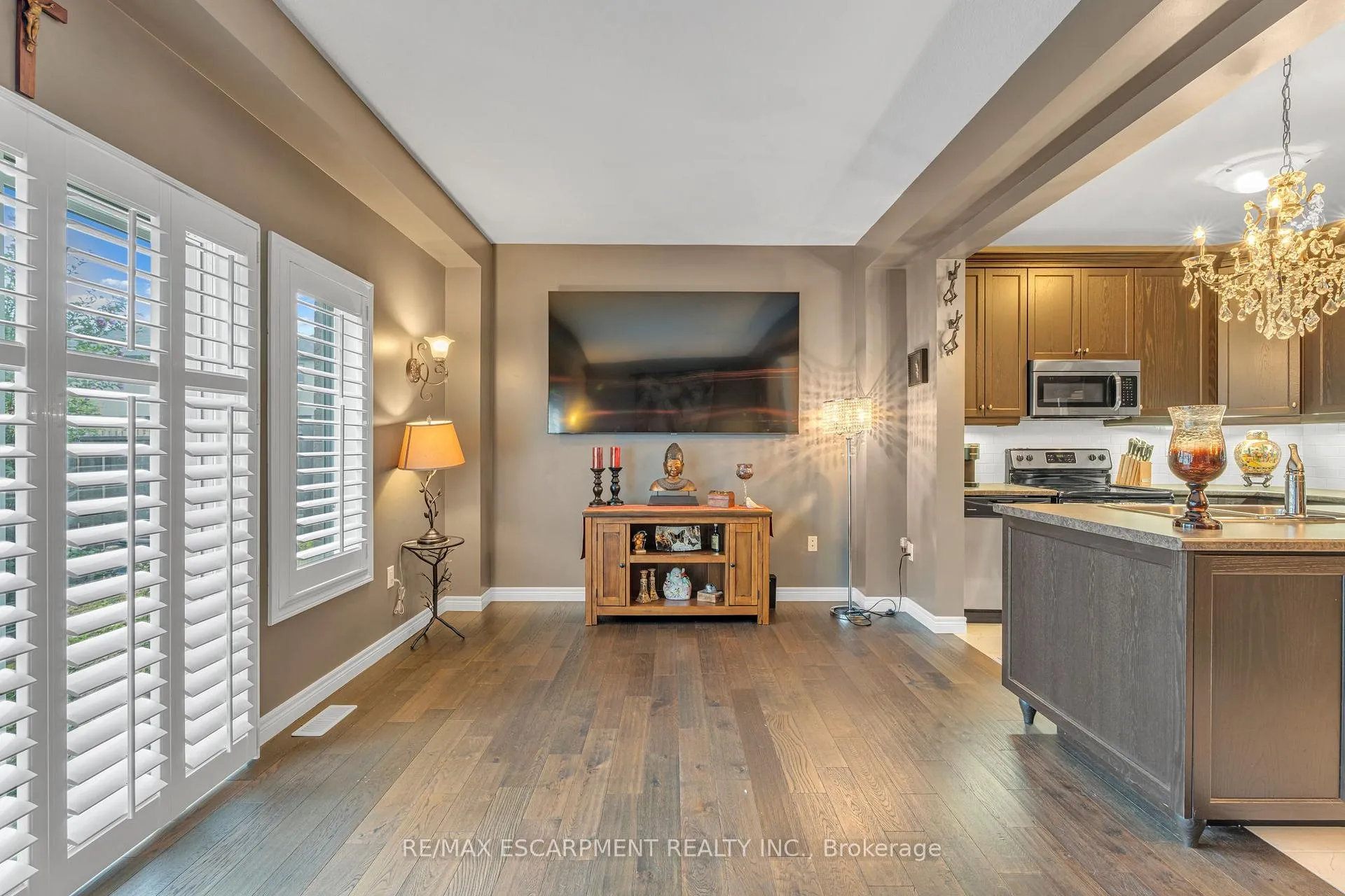 Photo 13 of 72 Dodman Crescent, Hamilton, Meadowlands — HOMEH