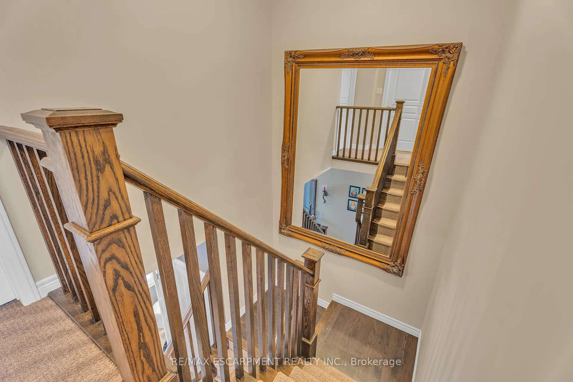 Photo 16 of 72 Dodman Crescent, Hamilton, Meadowlands — HOMEH