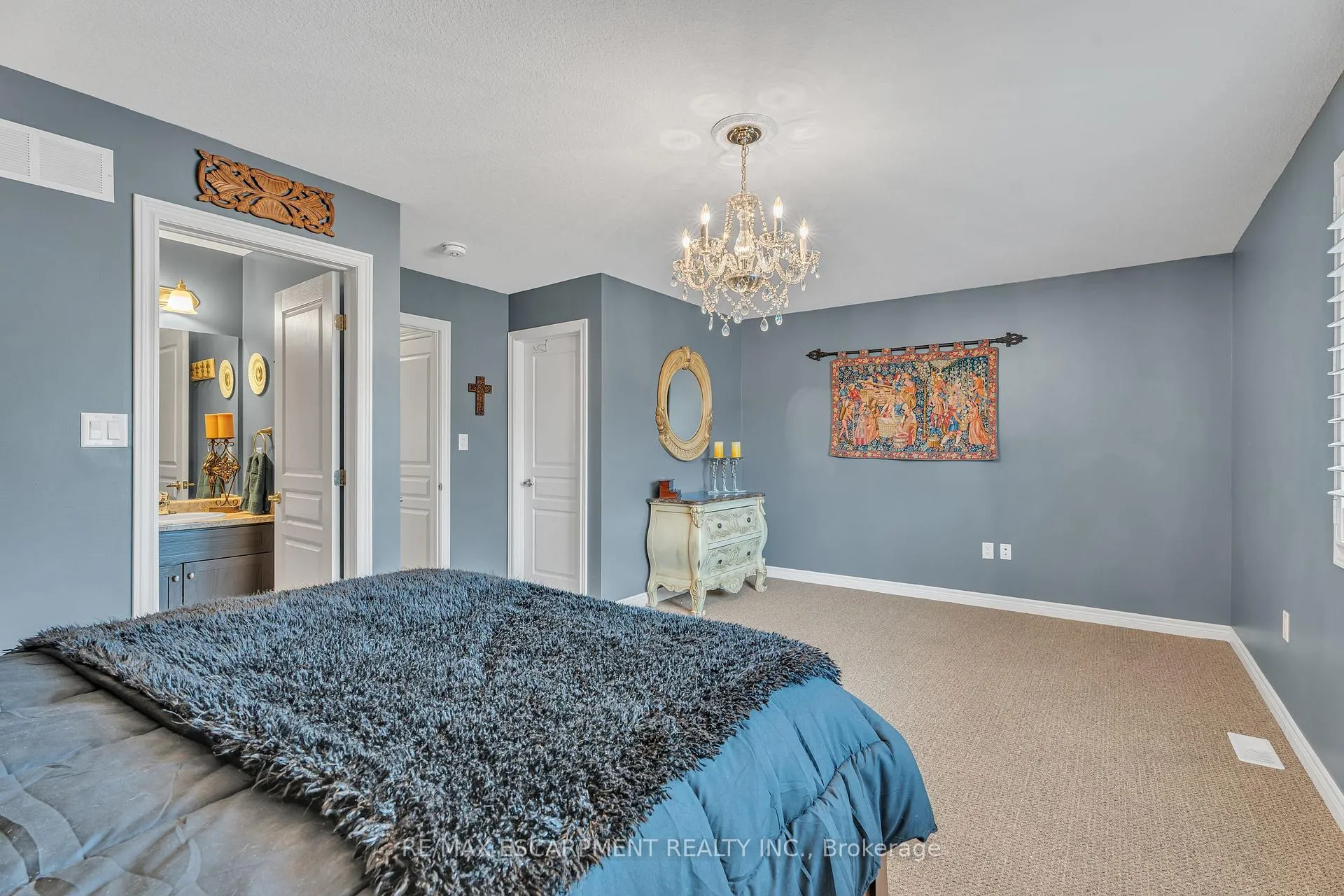 Photo 20 of 72 Dodman Crescent, Hamilton, Meadowlands — HOMEH