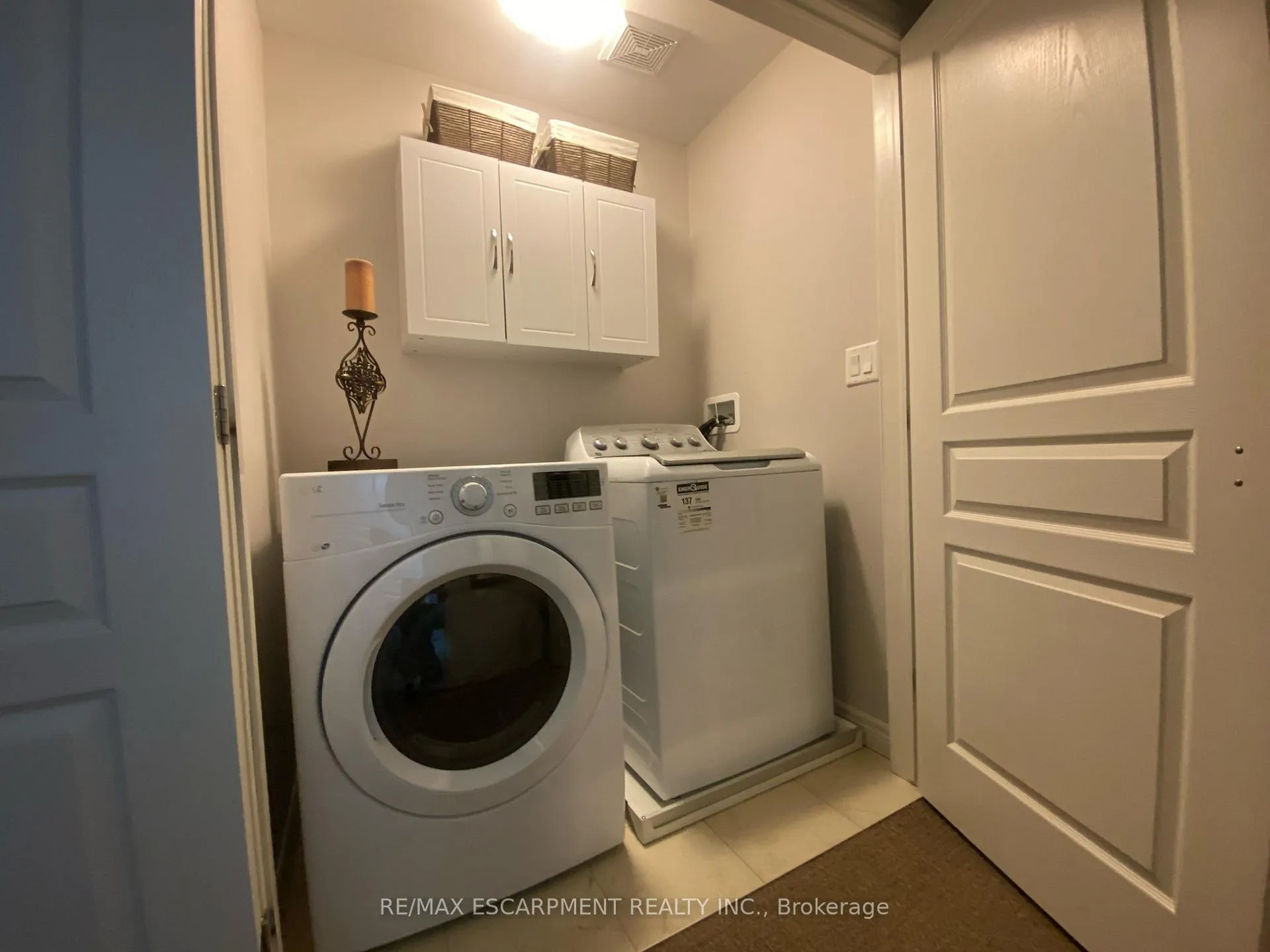 Photo 27 of 72 Dodman Crescent, Hamilton, Meadowlands — HOMEH