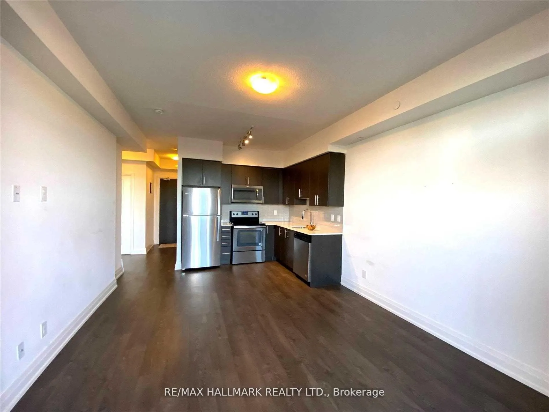 Photo 2 of Unit 201, 3600 Hwy 7 Drive, Vaughan, Vaughan Corporate Centre — HOMEH