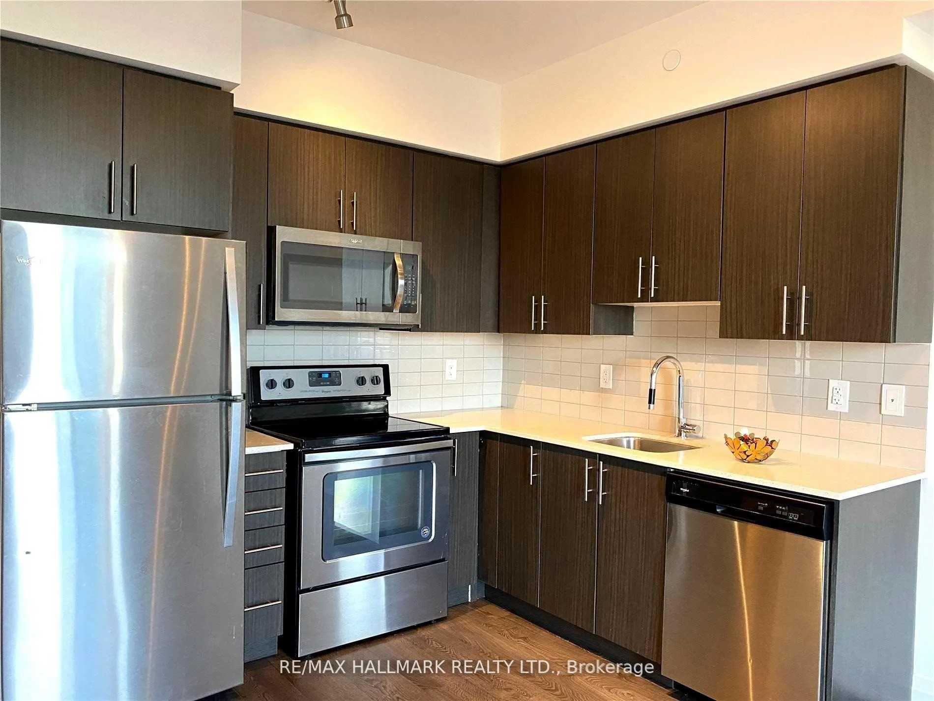 Photo 3 of Unit 201, 3600 Hwy 7 Drive, Vaughan, Vaughan Corporate Centre — HOMEH