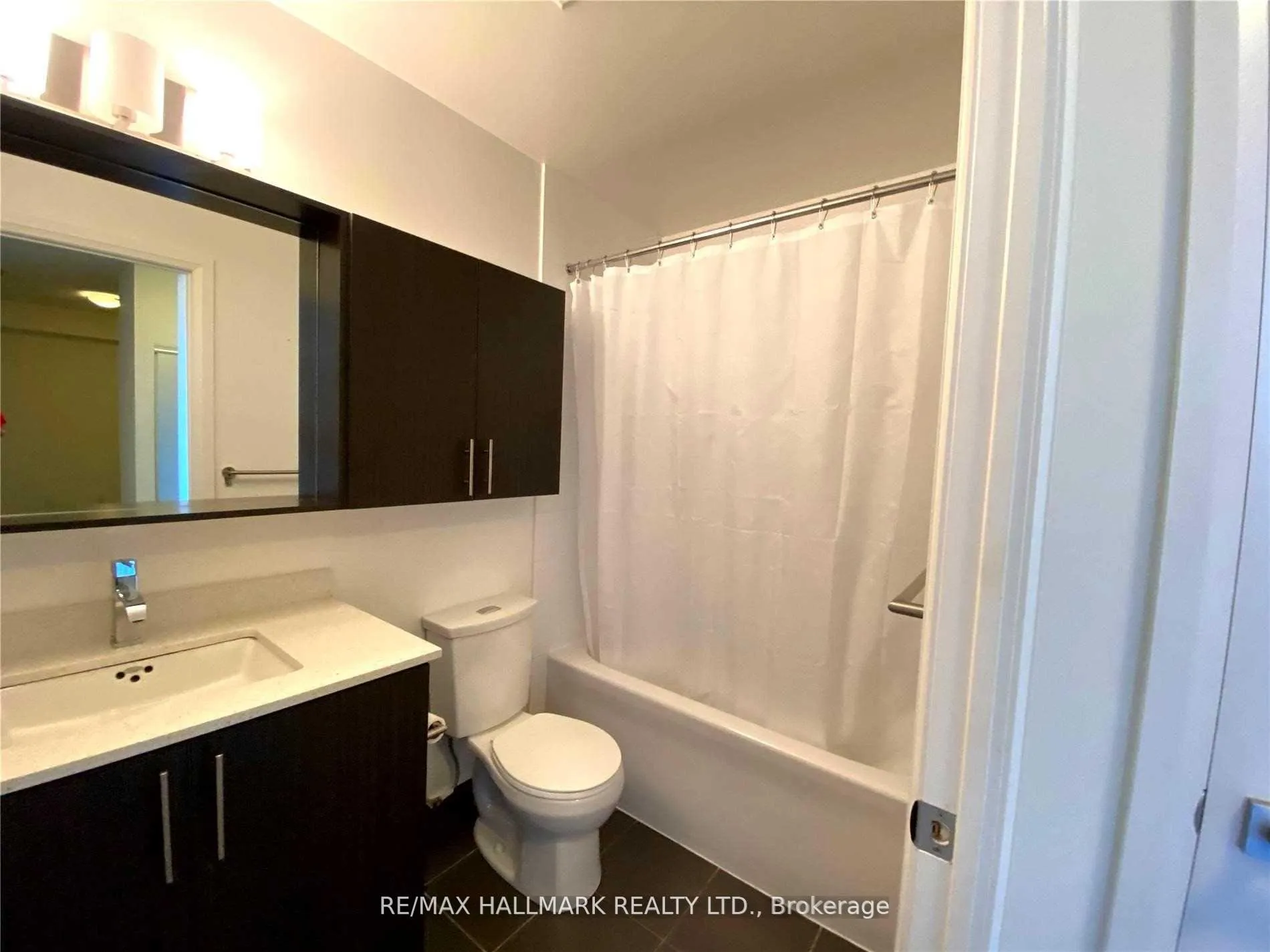 Photo 6 of Unit 201, 3600 Hwy 7 Drive, Vaughan, Vaughan Corporate Centre — HOMEH