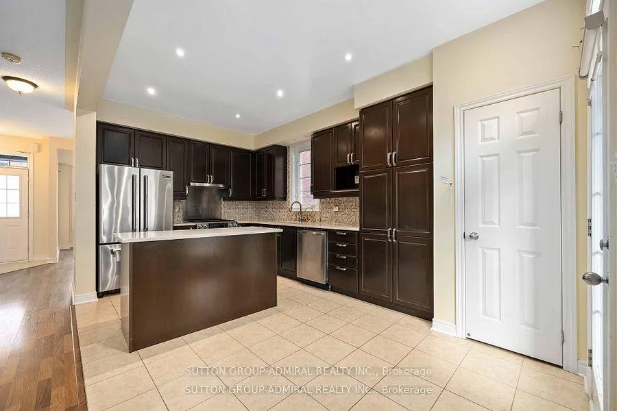 Photo 7 of 64 Evaridge Drive, Markham, Cornell — HOMEH
