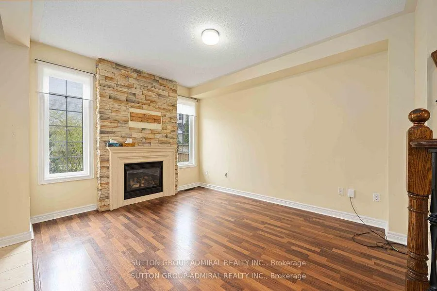 Photo 10 of 64 Evaridge Drive, Markham, Cornell — HOMEH