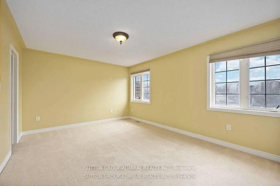 Photo 12 of 64 Evaridge Drive, Markham, Cornell — HOMEH