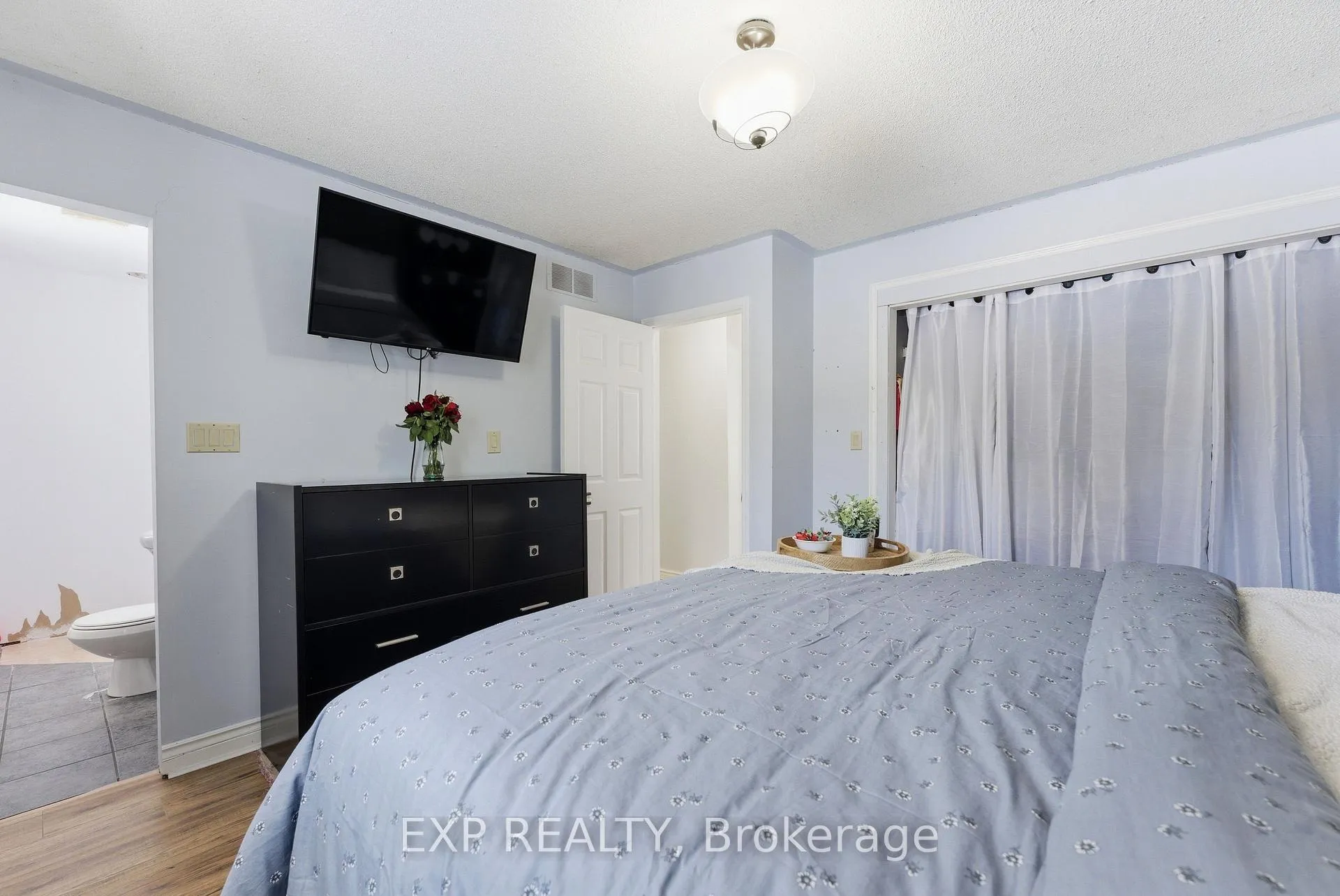 Photo 14 of 15 Mcintyre Road, Prince Edward County, Ameliasburg Ward — HOMEH