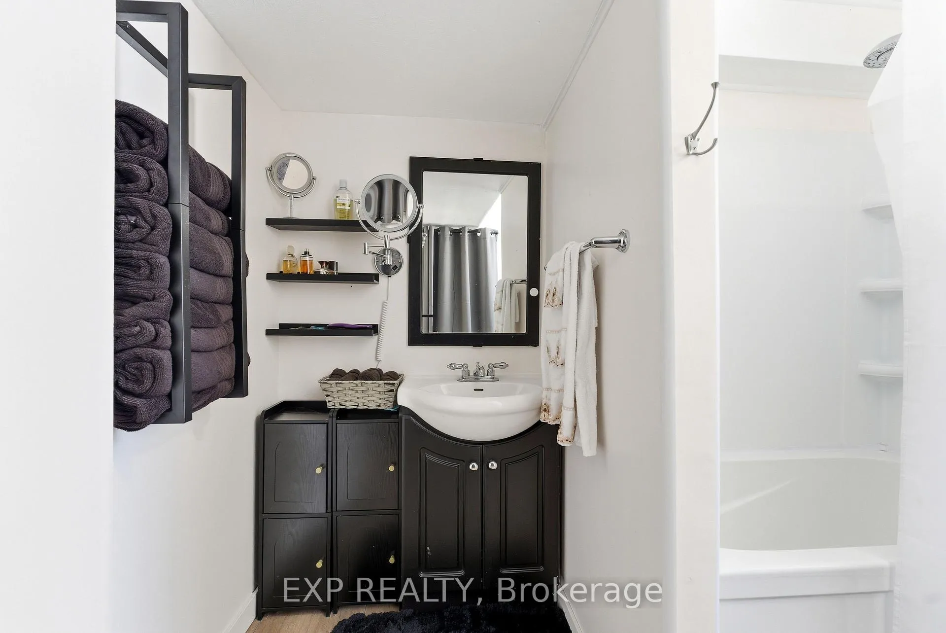 Photo 29 of 15 Mcintyre Road, Prince Edward County, Ameliasburg Ward — HOMEH