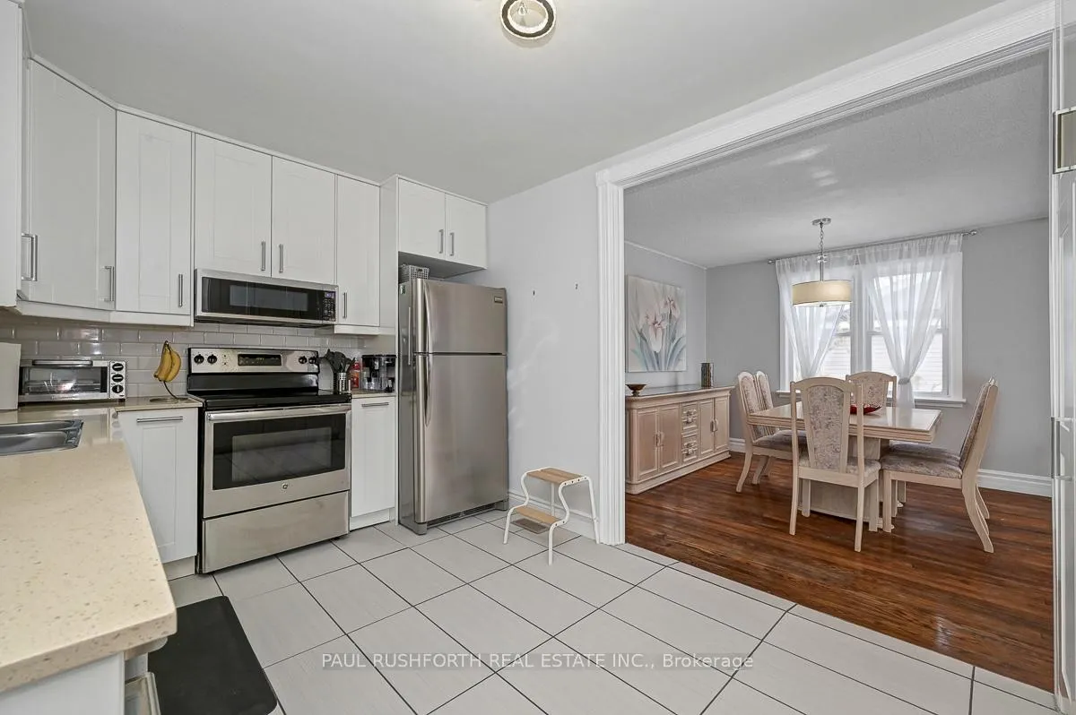 Photo 19 of 1401 Mcmahon Avenue, Ottawa, Emerald Woods/Sawmill Creek — HOMEH