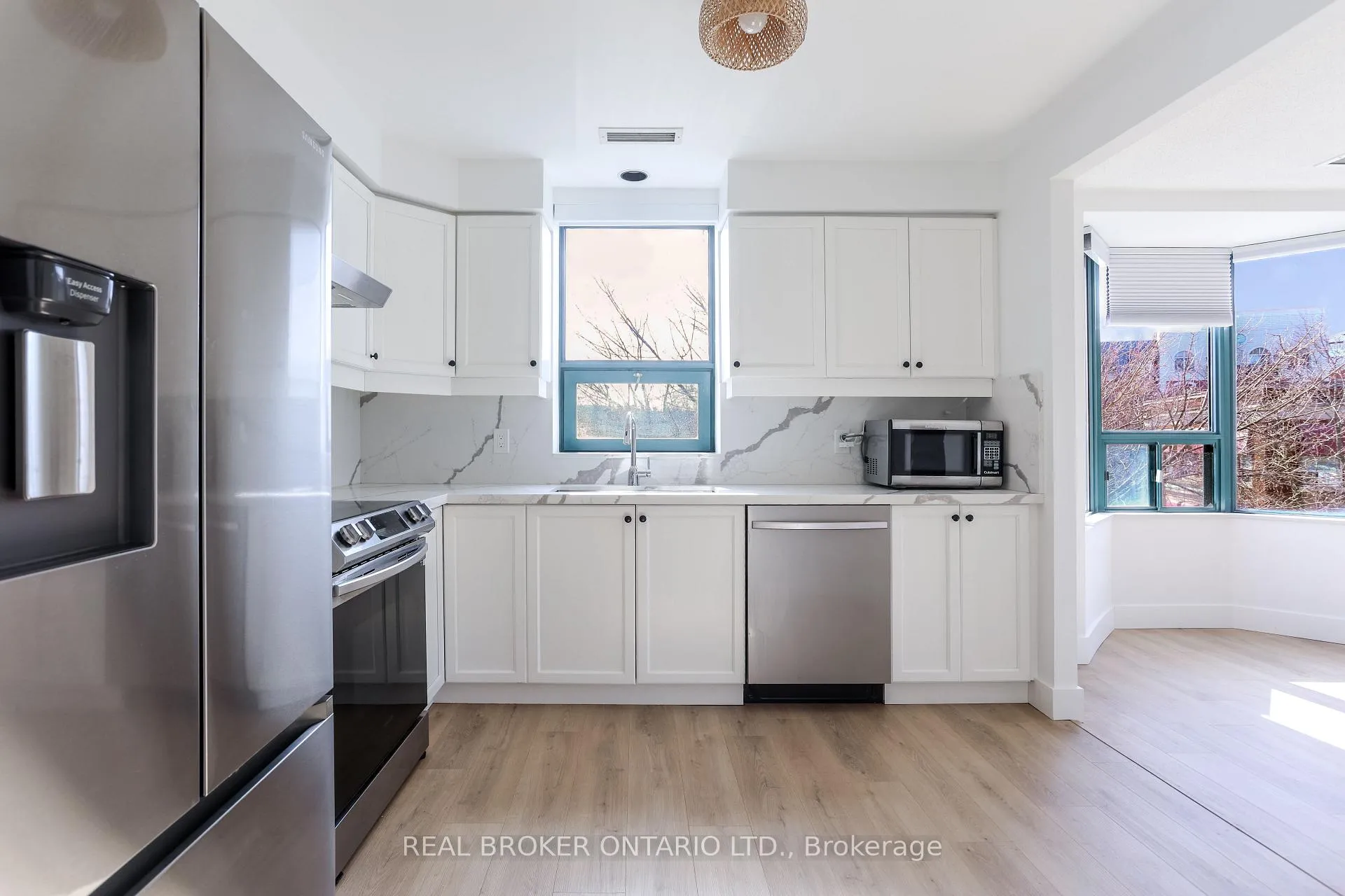 Photo 1 of Unit 404, 5 Ogilvie Street, Hamilton, Dundas — HOMEH