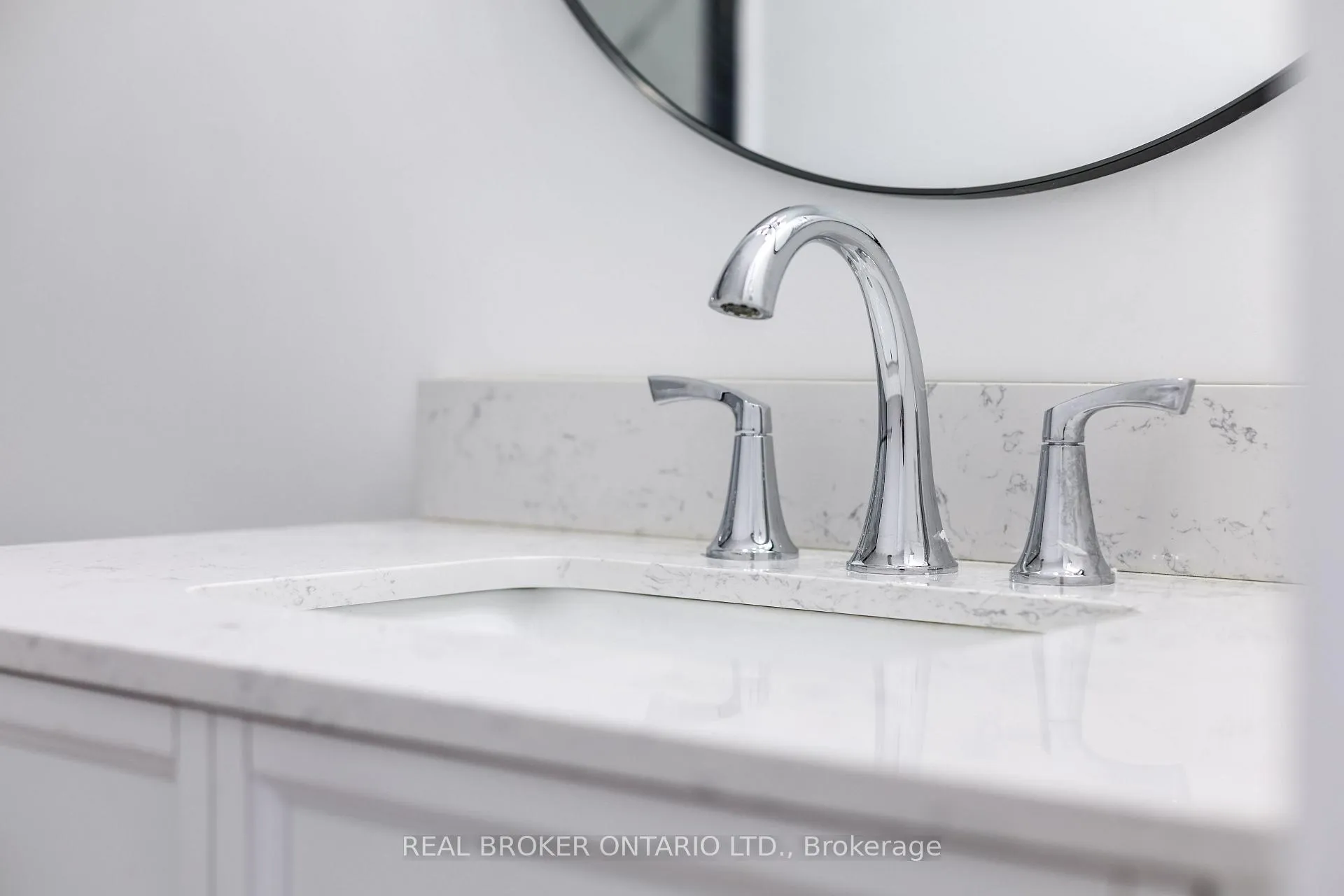 Photo 14 of Unit 404, 5 Ogilvie Street, Hamilton, Dundas — HOMEH