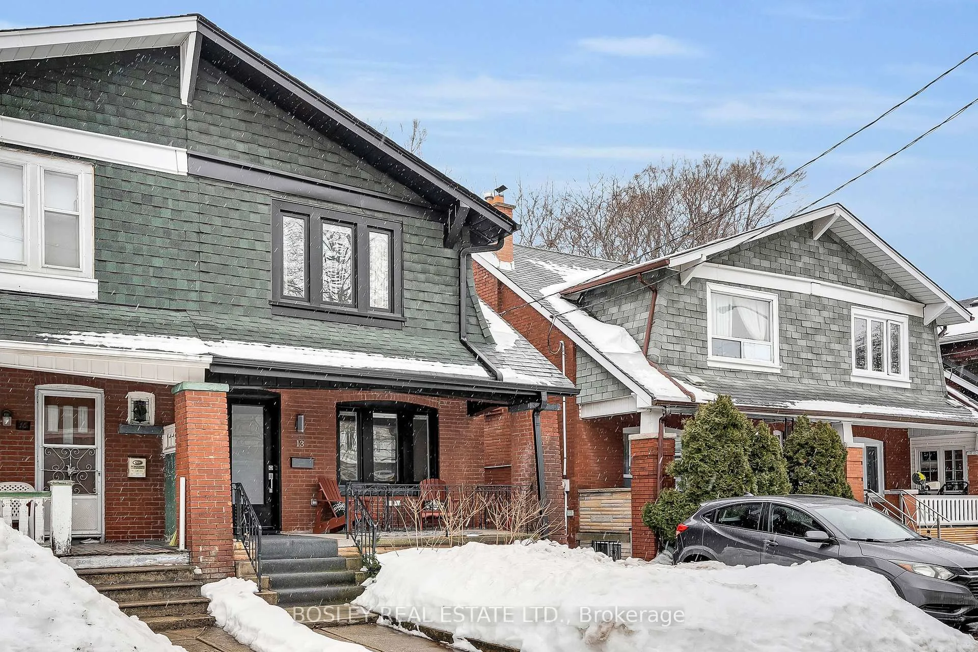 Photo 2 of 13 Springdale Boulevard, Toronto, Danforth Village-East York — HOMEH