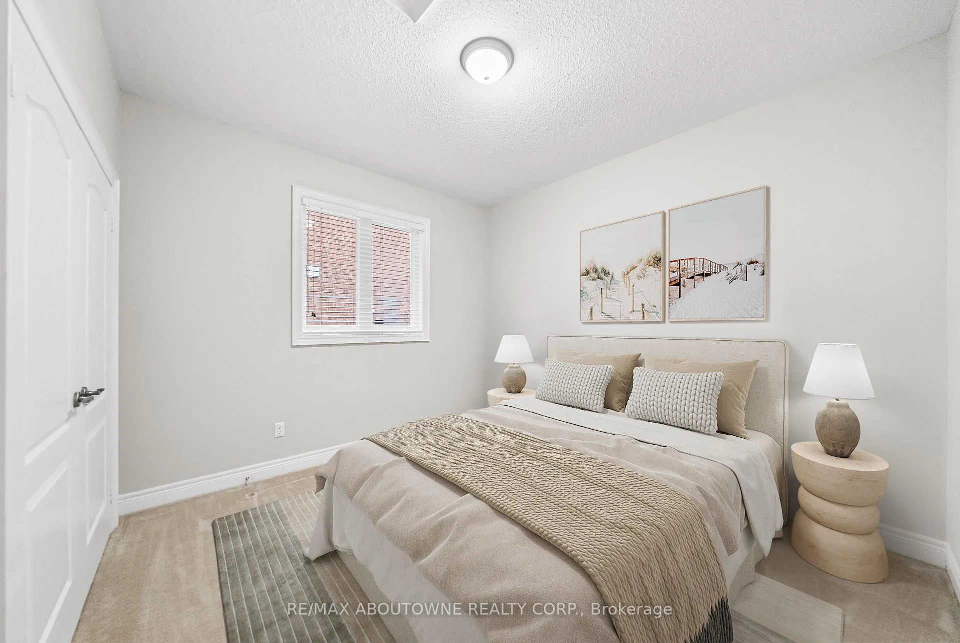 Photo 22 of 3334 Fox Run Circle, Oakville, Bronte — HOMEH