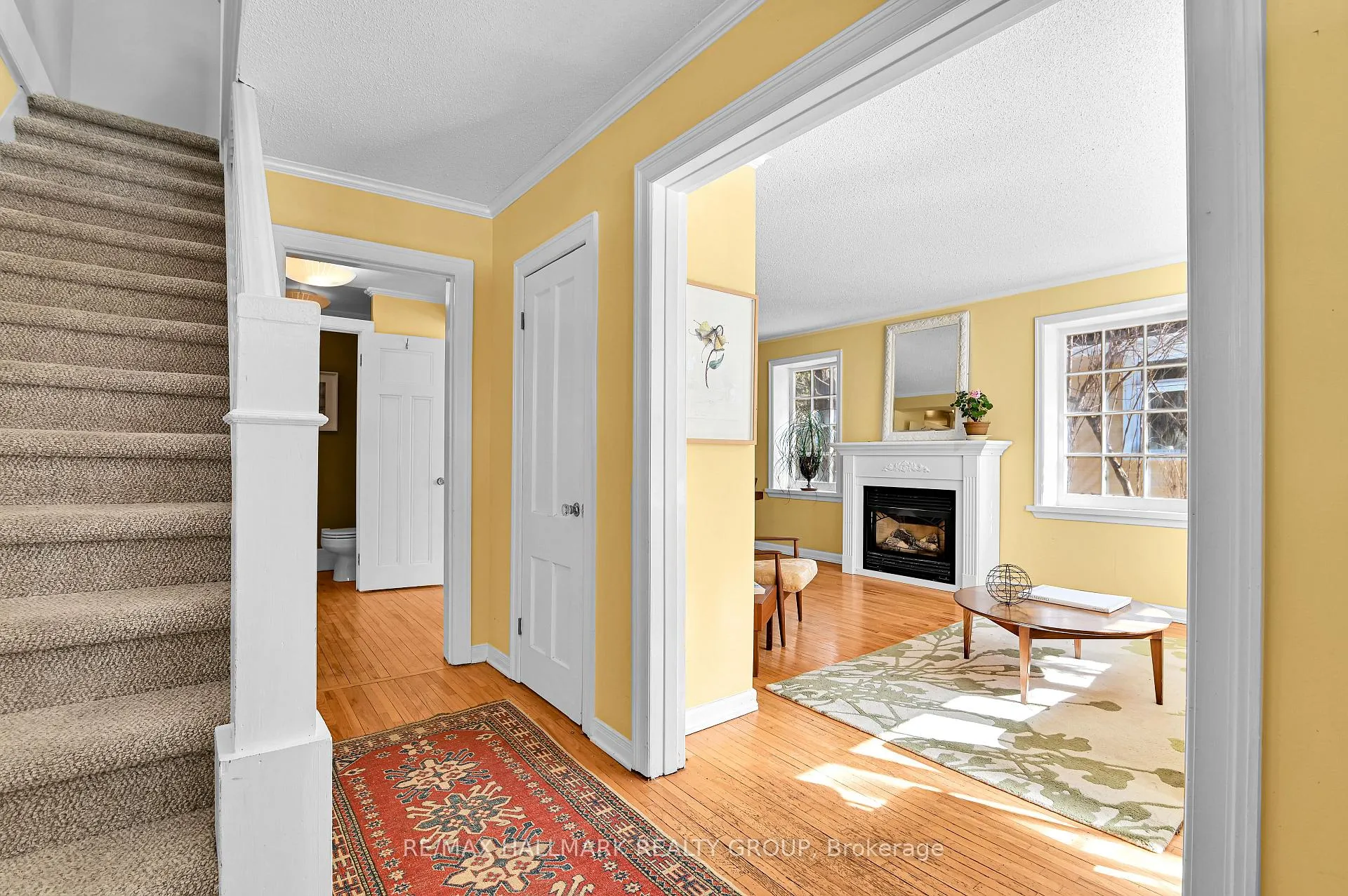 Photo 5 of 9 Rock Avenue, Ottawa, Lindenlea — HOMEH