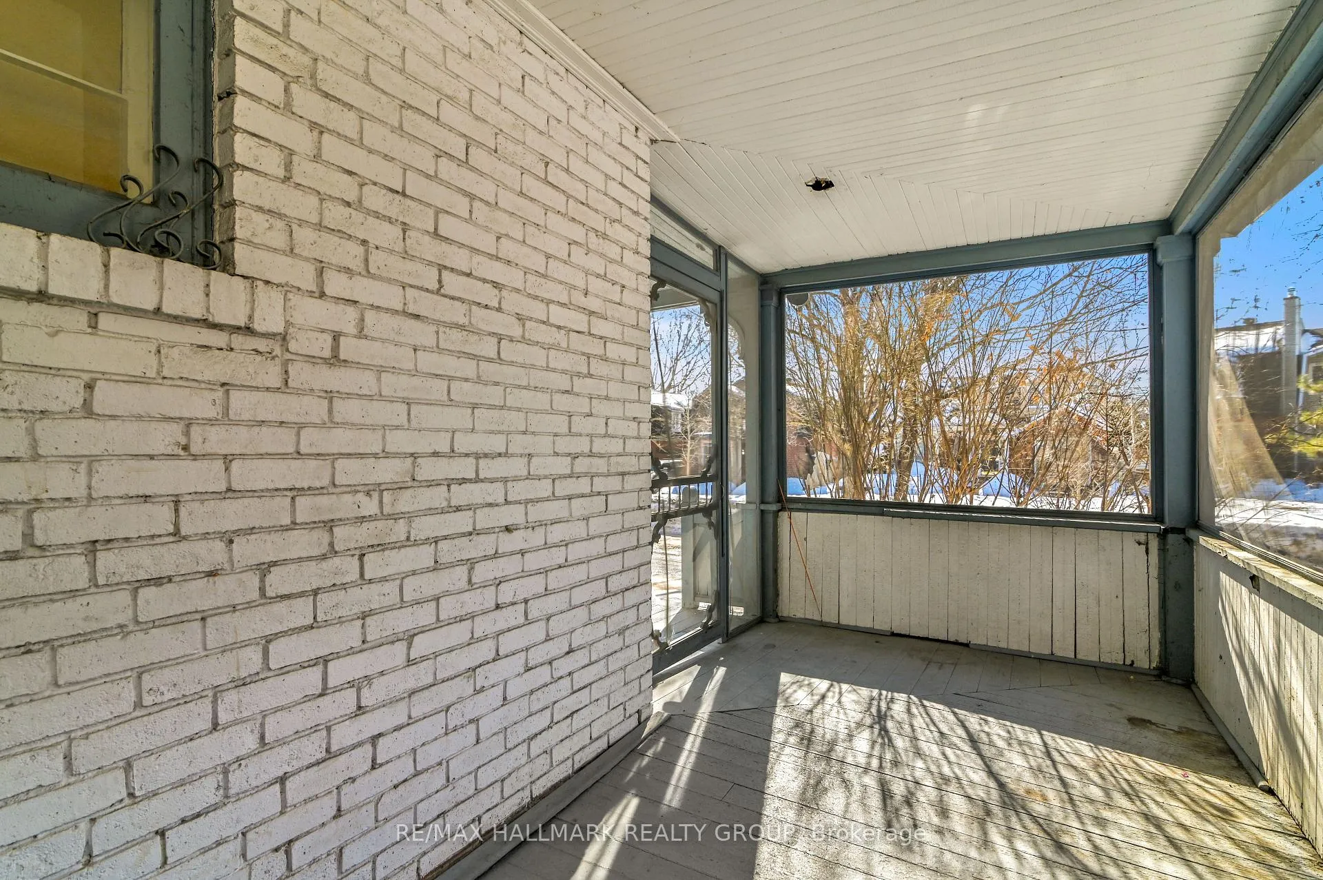 Photo 17 of 9 Rock Avenue, Ottawa, Lindenlea — HOMEH