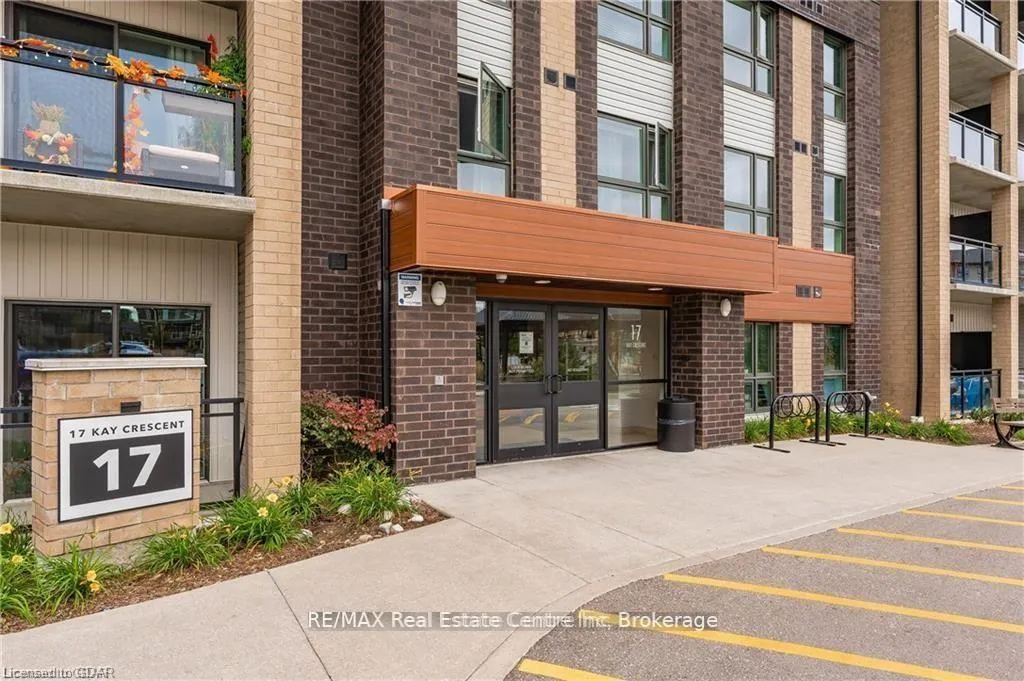 Photo 2 of Unit 408, 17 Kay Crescent, Guelph, Pineridge/Westminster Woods — HOMEH
