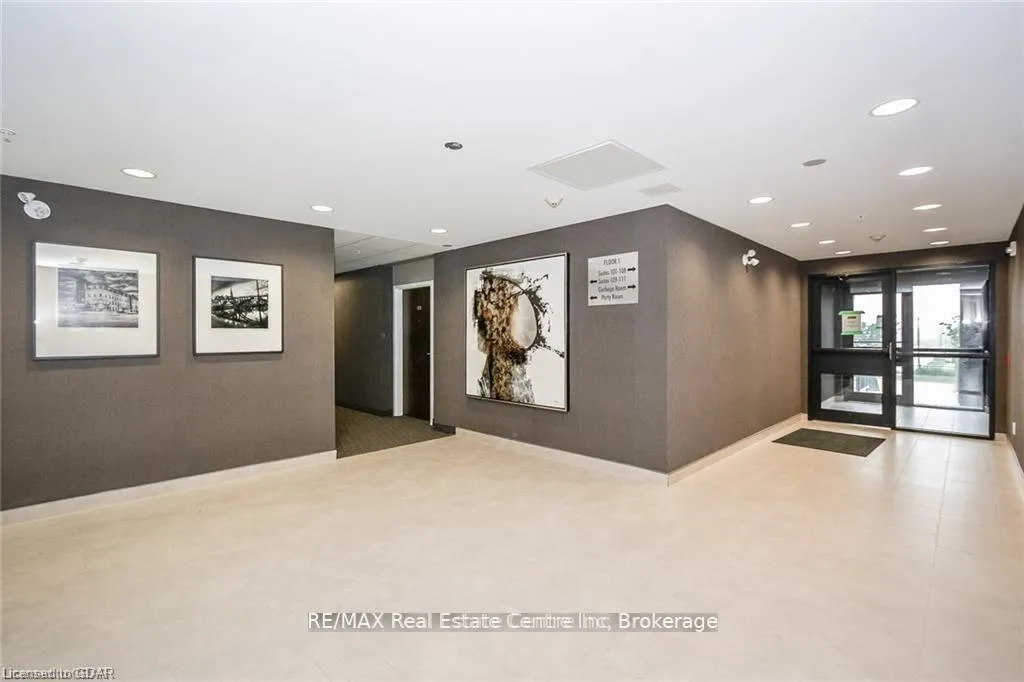 Photo 4 of Unit 408, 17 Kay Crescent, Guelph, Pineridge/Westminster Woods — HOMEH
