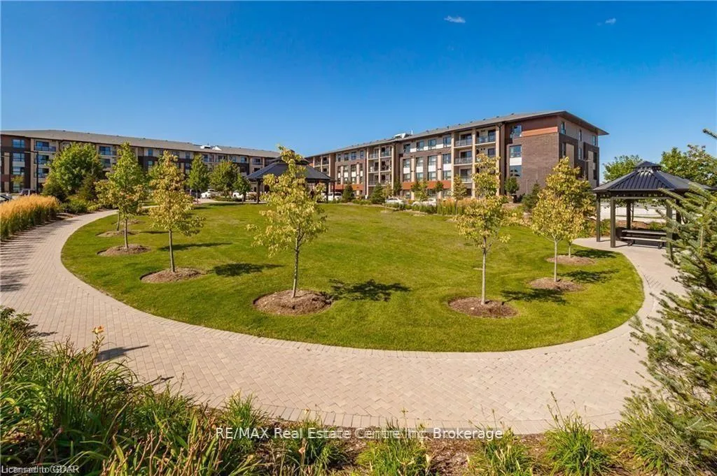 Photo 15 of Unit 408, 17 Kay Crescent, Guelph, Pineridge/Westminster Woods — HOMEH