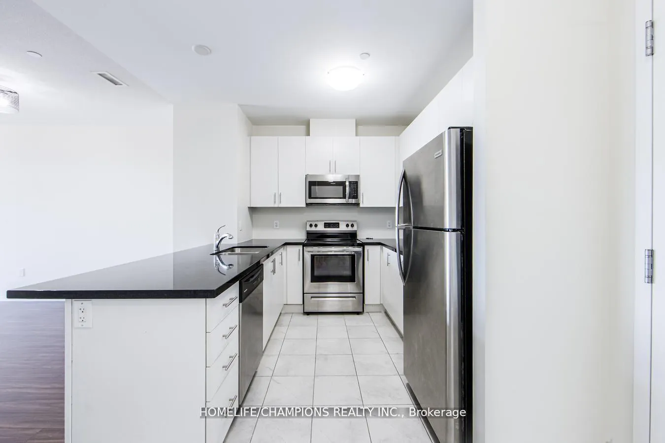 Photo 13 of Unit 619, 7325 Markham Road, Markham, Cedarwood — HOMEH