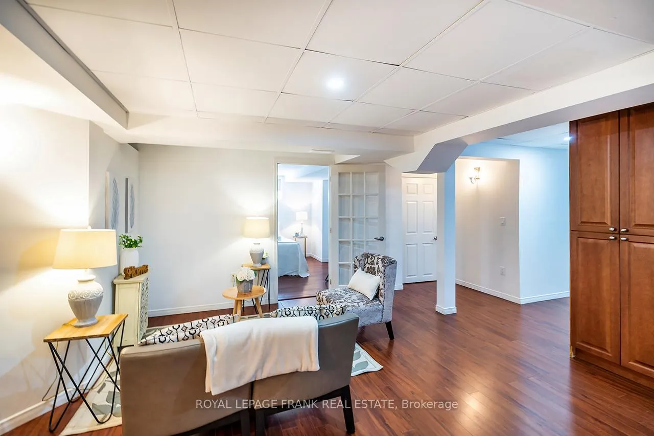 Photo 6 of 1533 Clearbrook Drive, Oshawa, Taunton — HOMEH