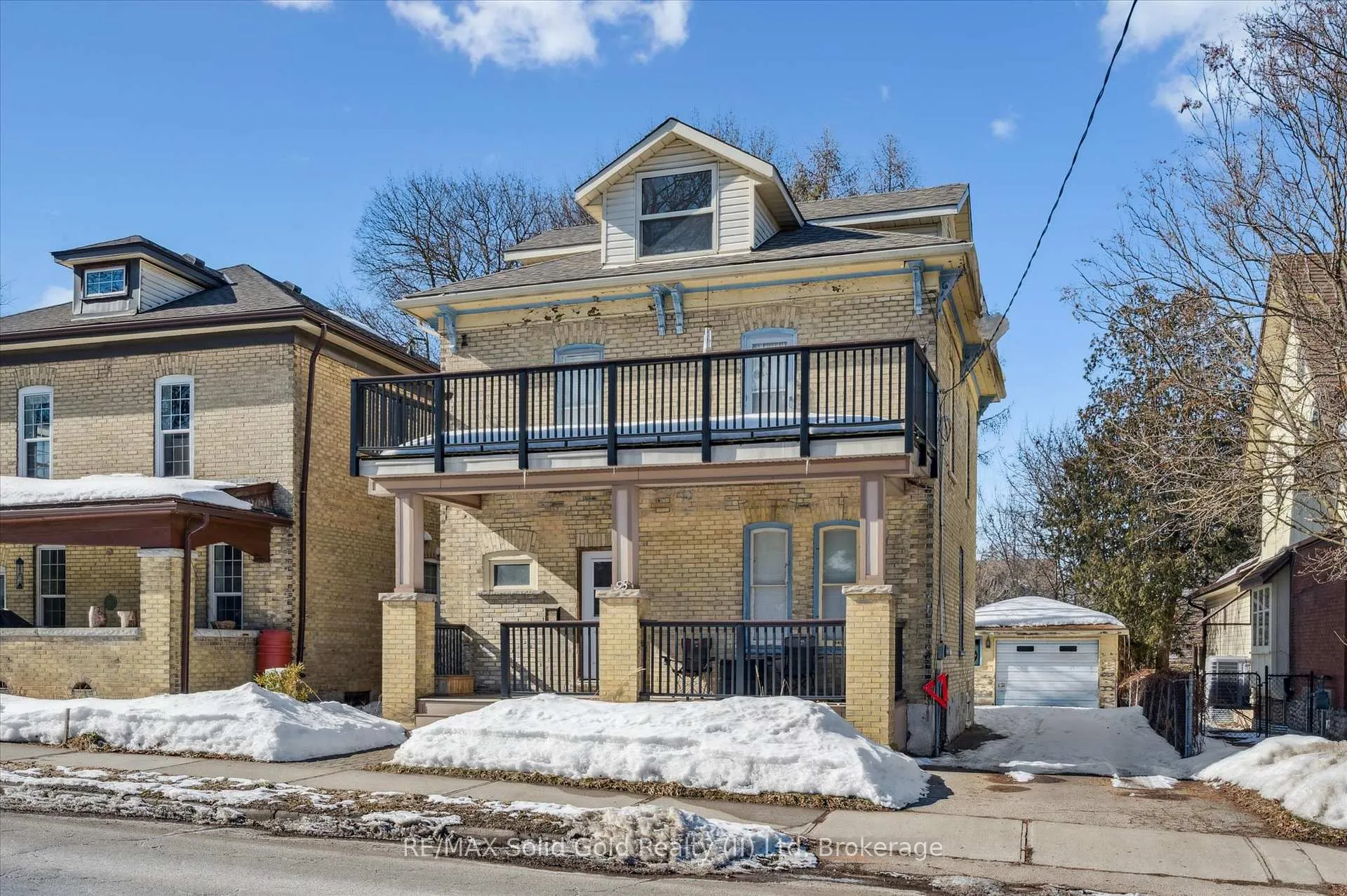 Photo 1 of 98 William Street W, Waterloo — HOMEH