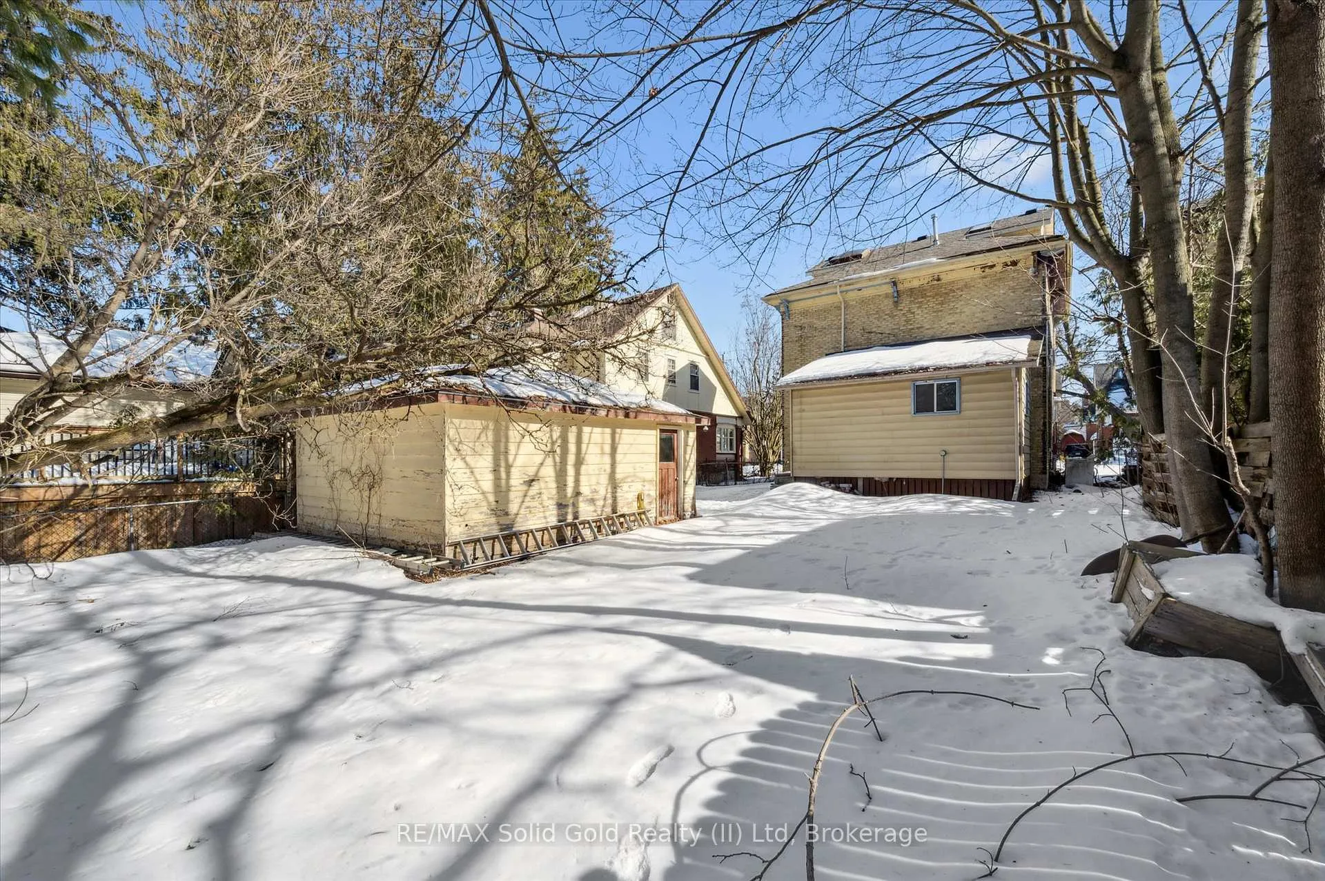 Photo 32 of 98 William Street W, Waterloo — HOMEH