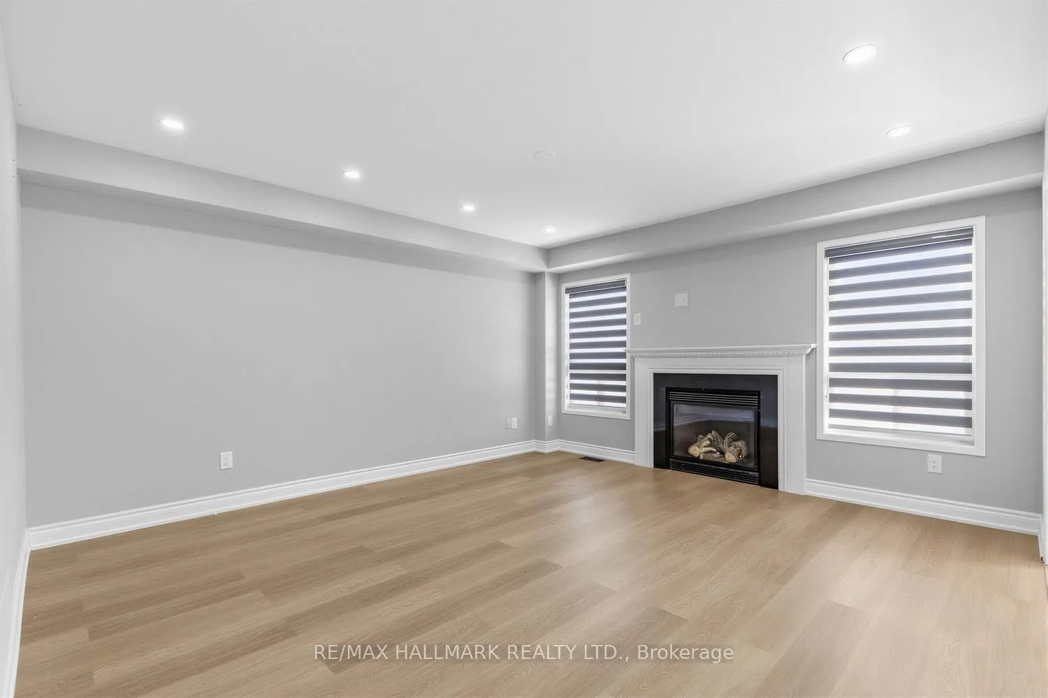 Photo 16 of 11 Dring Street, Ajax, Northwest Ajax — HOMEH