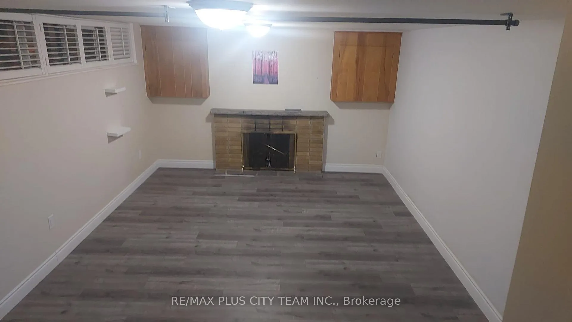 Photo 9 of 5 Breadner Drive, Etobicoke, Willowridge-Martingrove-Richview — HOMEH