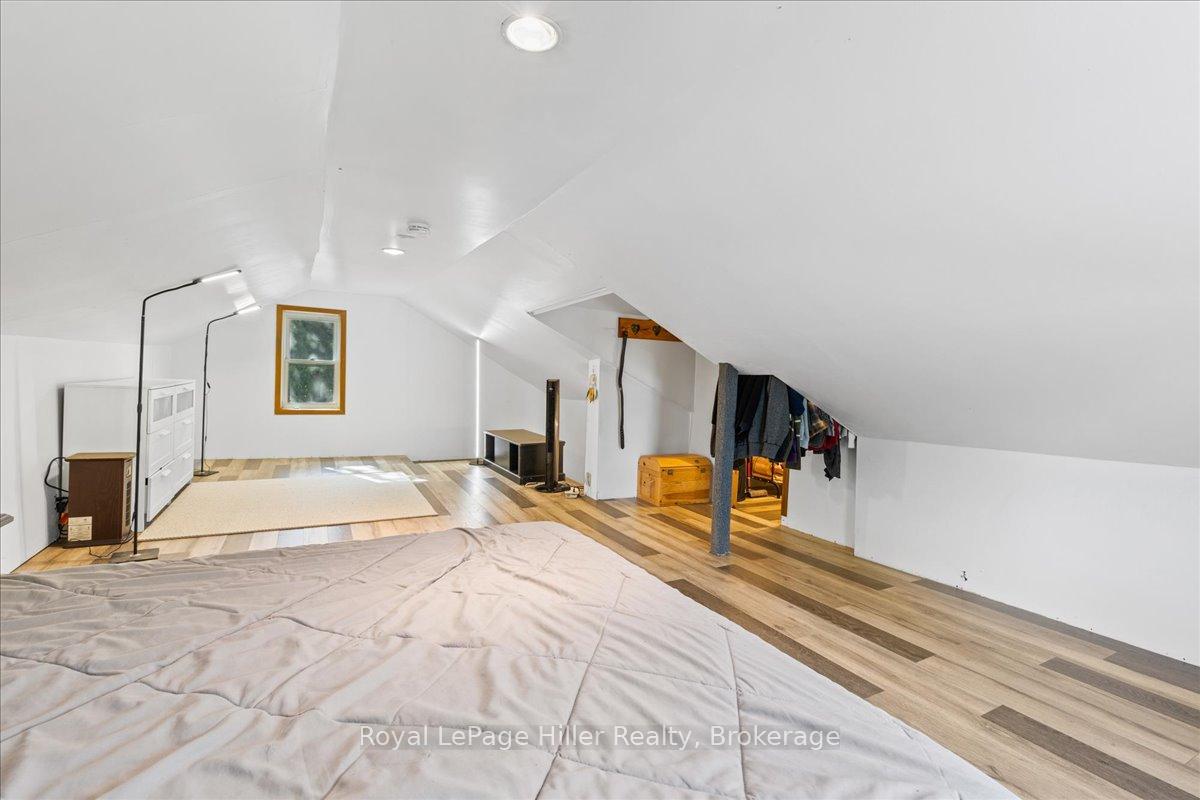 Photo 28 of 1021 Road 164, Lucan Biddulph, Granton — HOMEH