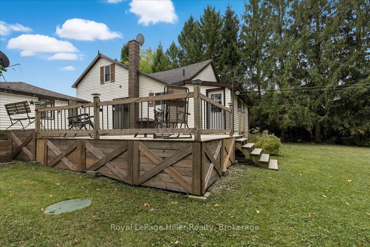Photo 32 of 1021 Road 164, Lucan Biddulph, Granton — HOMEH