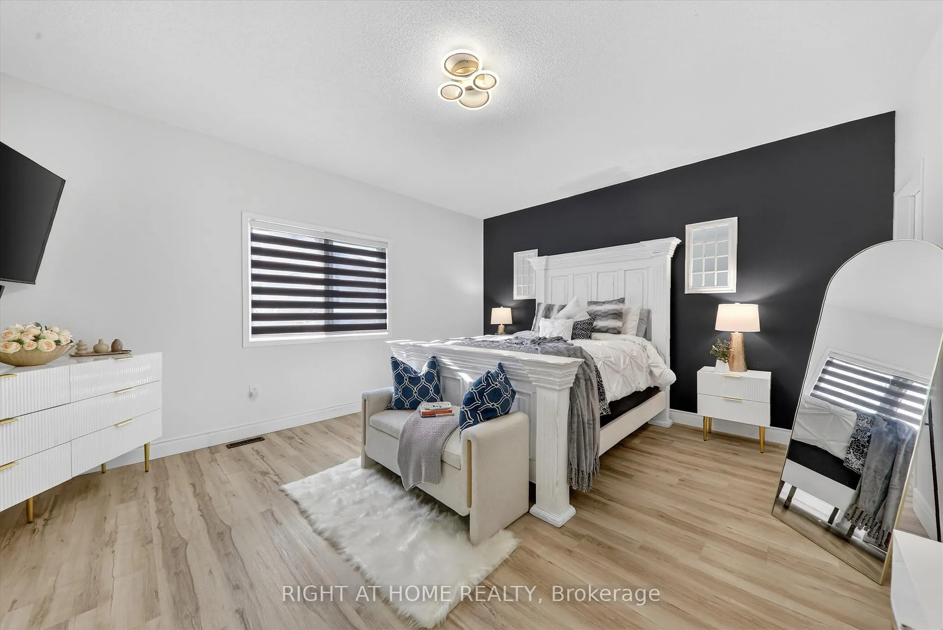 Photo 12 of 75 Fencerow Drive, Whitby, Rolling Acres — HOMEH