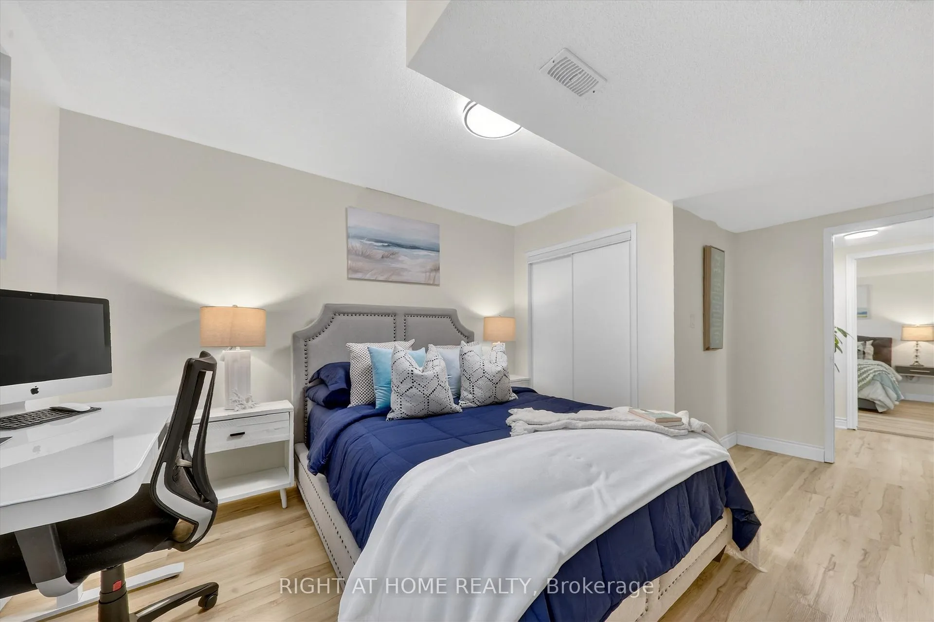Photo 16 of 75 Fencerow Drive, Whitby, Rolling Acres — HOMEH