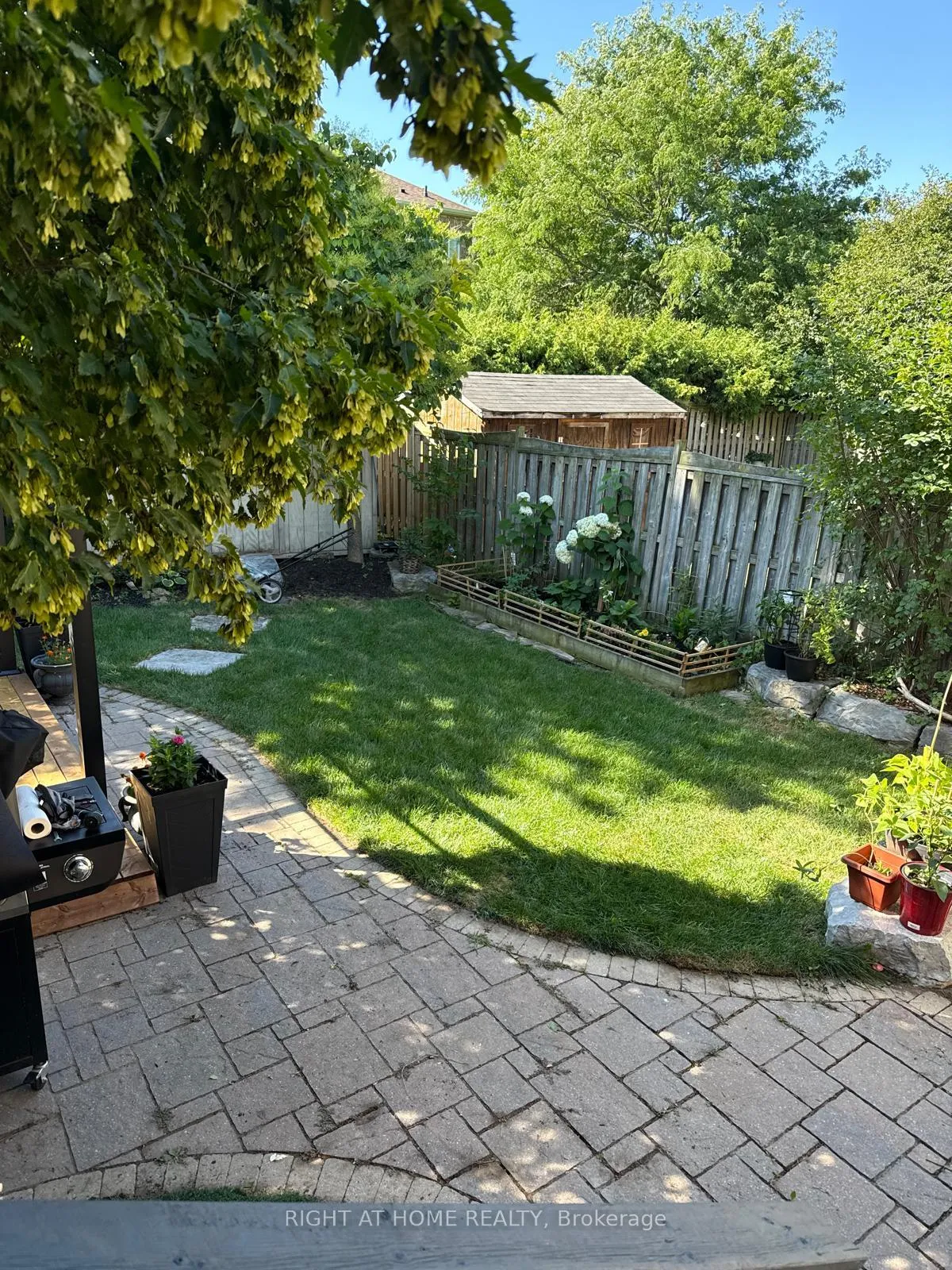 Photo 26 of 75 Fencerow Drive, Whitby, Rolling Acres — HOMEH