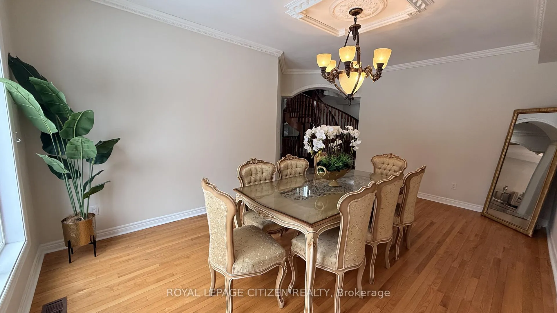 Photo 15 of 180 Kimber Crescent, Vaughan, East Woodbridge — HOMEH