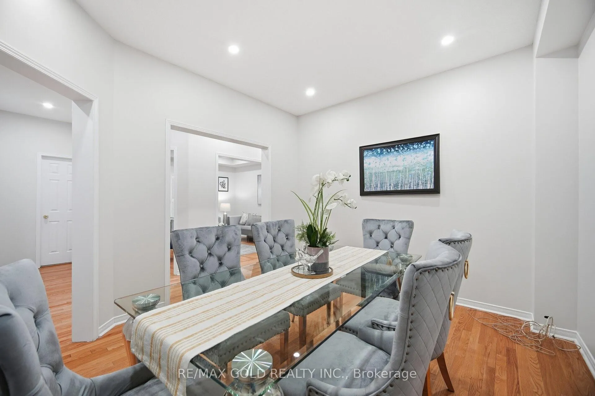 Photo 5 of 14 Ledgerock Road, Brampton, Bram East — HOMEH