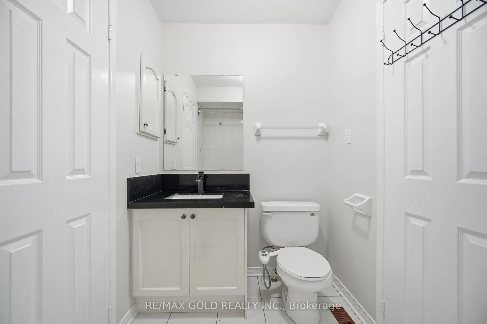 Photo 23 of 14 Ledgerock Road, Brampton, Bram East — HOMEH
