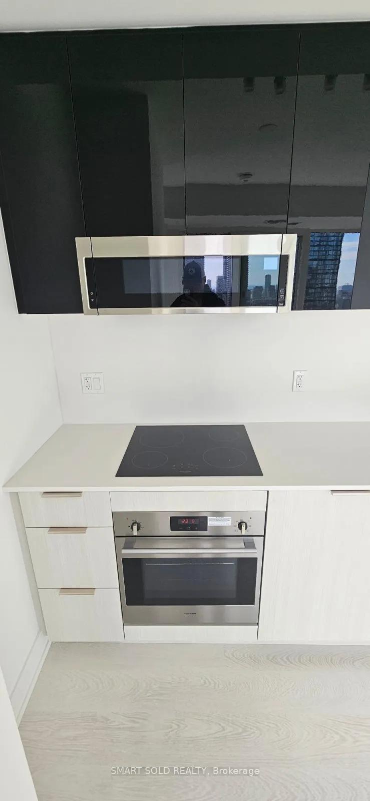 Photo 5 of Unit 2713, 308 Jarvis Street, Toronto, Church-Yonge Corridor — HOMEH