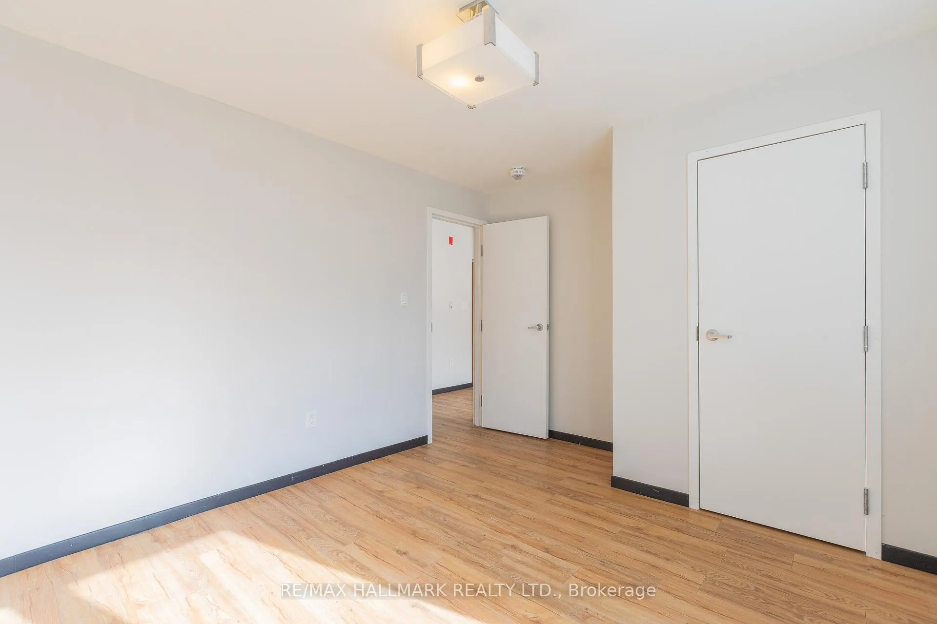 Photo 8 of Unit 1, 2277 Queen Street E, Toronto, The Beaches — HOMEH