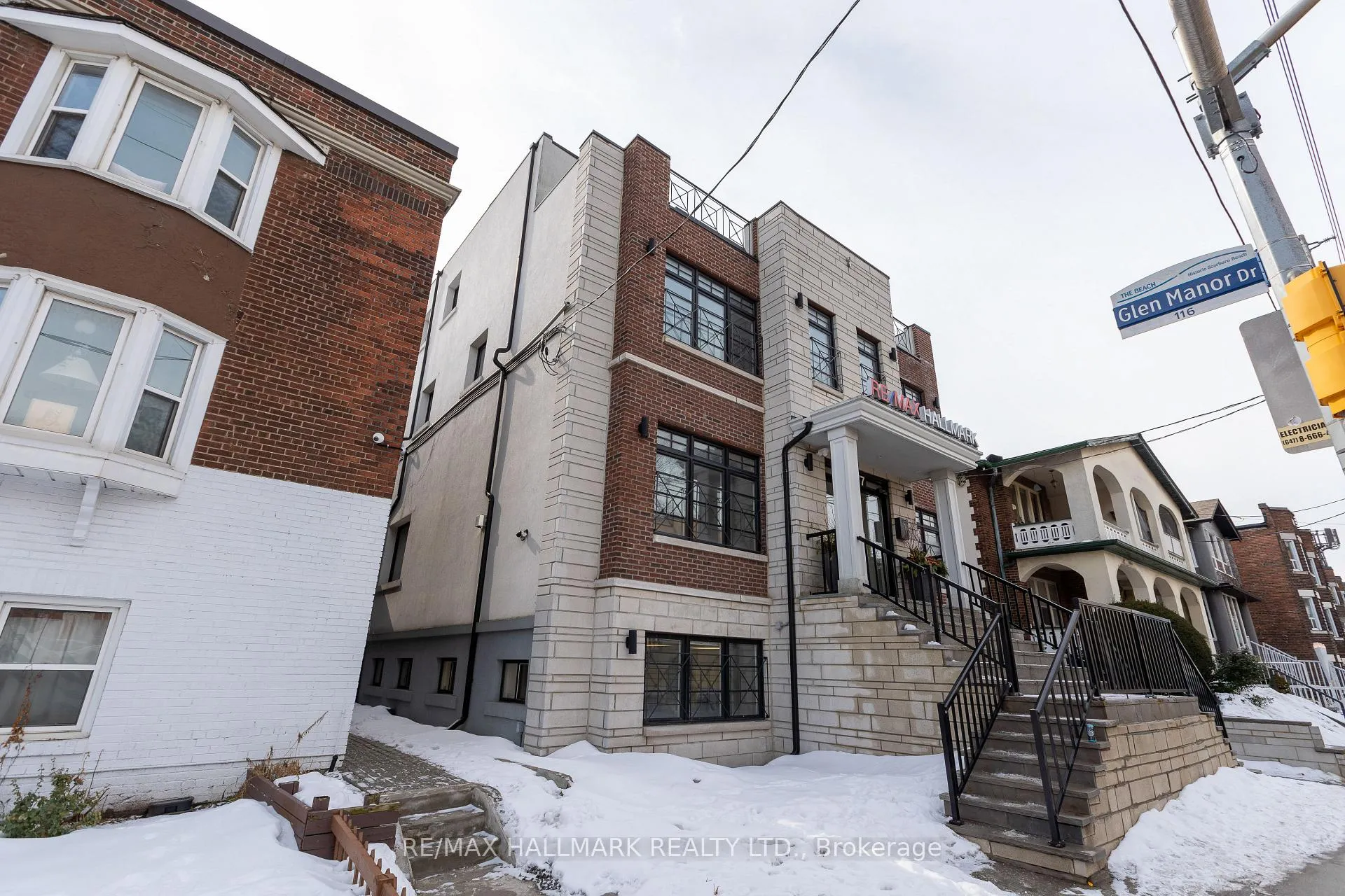 Photo 16 of Unit 1, 2277 Queen Street E, Toronto, The Beaches — HOMEH