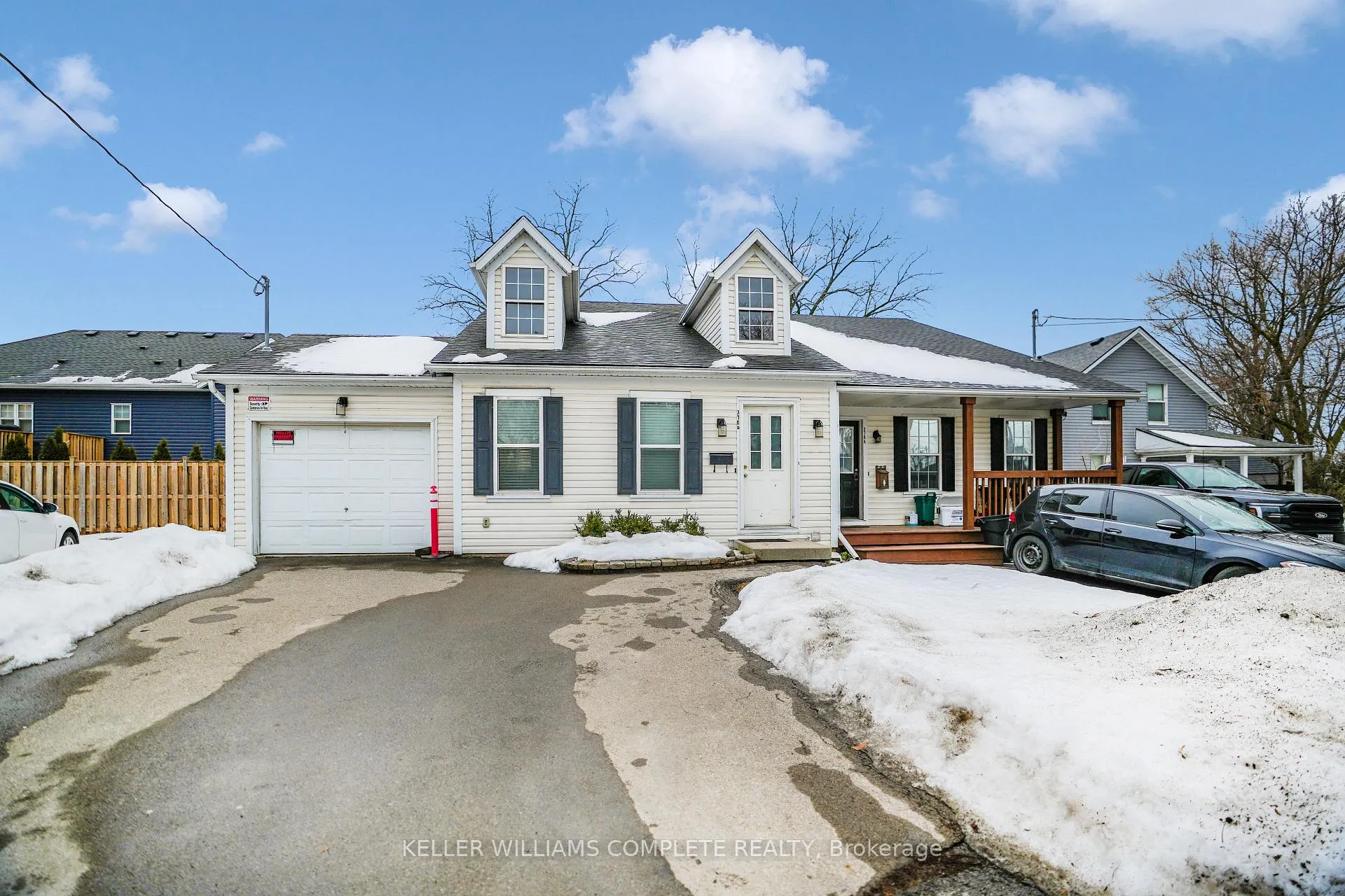 Photo 2 of 378B Glendale Avenue, St. Catharines, Burleigh Hill — HOMEH